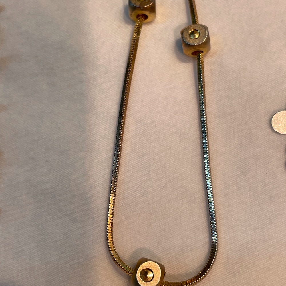 Assorted anklets - Picture 6 of 10
